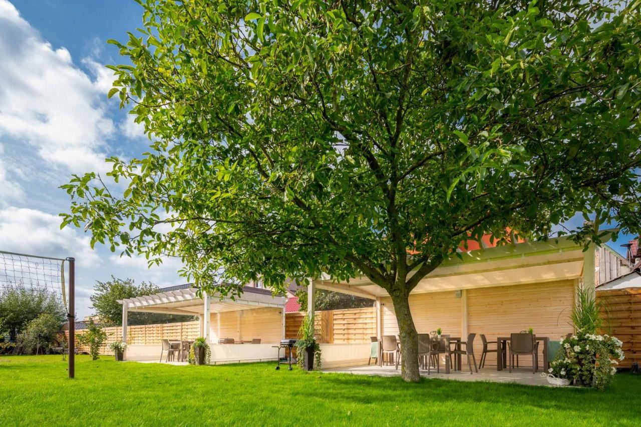 Pensjonat Marynarski - Apartamenty Дарлувко Экстерьер фото