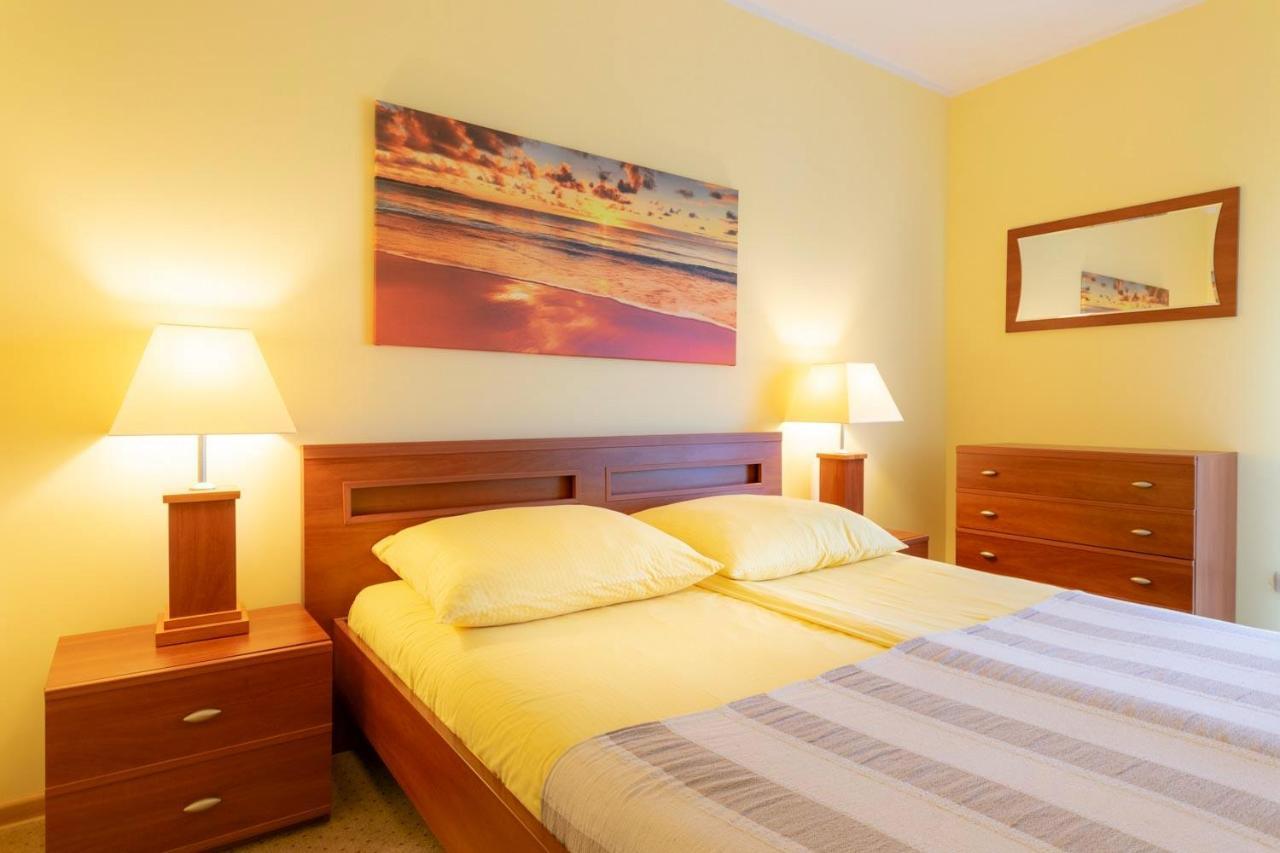 Pensjonat Marynarski - Apartamenty Дарлувко Экстерьер фото