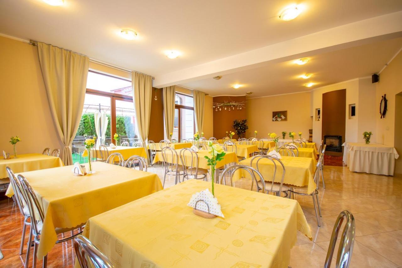 Pensjonat Marynarski - Apartamenty Дарлувко Экстерьер фото